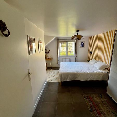 Chambre Dans Maison Meuliere Avec Jardin Chelles  Εξωτερικό φωτογραφία